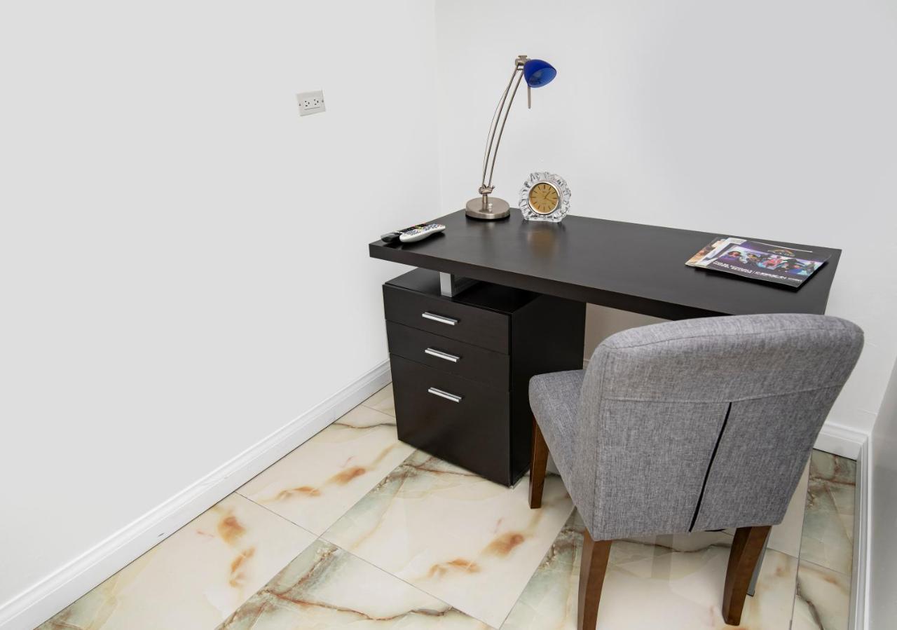 קינגסטון Pulse Rooms At Trafalgar מראה חיצוני תמונה